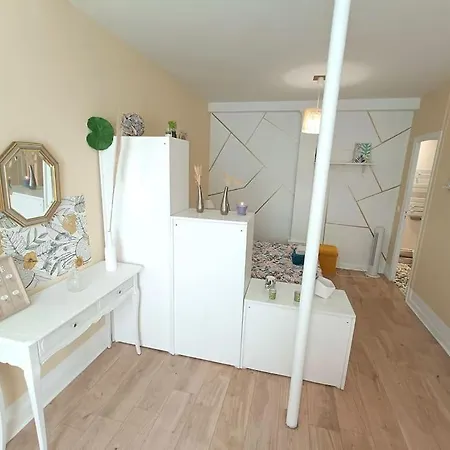 - Quartier Des Halles Avec Parking